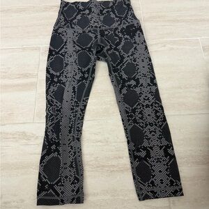 Lululemon Snake Print Leggings